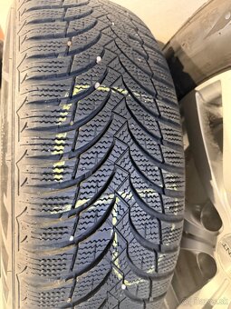 Nissan Qashqai 1.6 DIG-T N-Connecta - 17