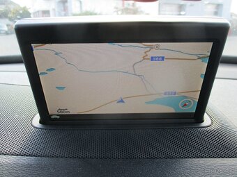 VOLVO XC70 2,4D5 151kw AWD SUMMUM GPS Radar 2011 - 17