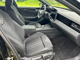 Passat Variant R-Line 2.0 TDI DSG 110KW Black Edition - 17