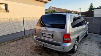 Predám KIA Carnival - 17