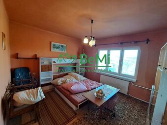 Rodinný dom 5 izb. - 480m2, zachovalý pôvodný stav, Neded ID - 17