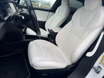 Tesla Model S Ludicrous Performance - 17