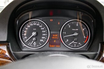 BMW Rad 3 Coupé 330 xd A/T - 17