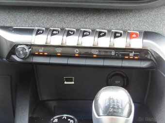 Peugeot 3008 2.0 BlueHDi S&S Allure - 17