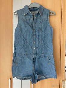 Damske košele, šaty, saka a jeansy, nohavice - 17
