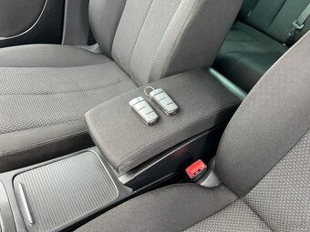 PREDAM VW PASSAT B6 COMBI 1,9TDi 77kW BKC TRENDLINE XENON - 17