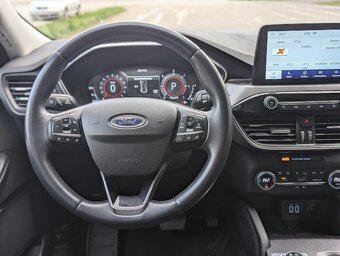 Ford Kuga 1.5 TDCi EcoBlue 88kw/120k Titanium A/T 147000km - 17
