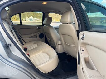 Jaguar X-TYPE 2.2d 114Kw; BA222XT; r.v. 11/2009; M6 - 17