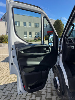 Iveco Daily 70C18 - 17