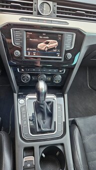 Volkswagen Passat Variant 2.0 TDI 190k BMT Highline 4MOTION - 17