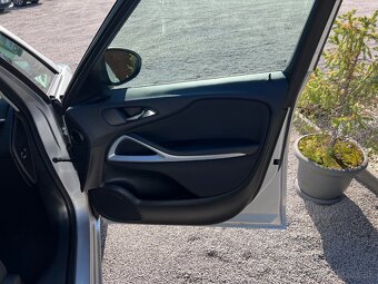 Opel Zafira Tourer 1.6 CDTI 120k Edition - 17