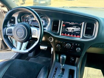 2014 Dodge Charger SRT Superbee | 392 HEMI | 470 koní - 17