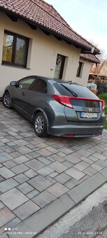 Honda CIVIC 1,4 VTEC r.v.2012/13 - 17