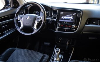 Mitsubishi Outlander PHEV 2.4 AWD - 17