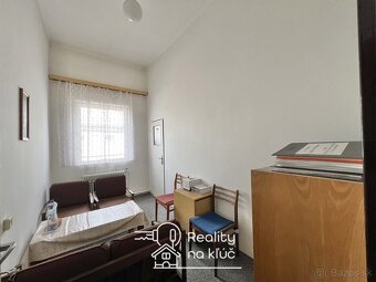 Na predaj skladový objekt v Nových Zámkoch - 17