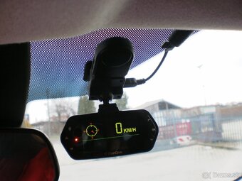 Ford C-MAX 2,0CDTI 85kW A6 r.2013 - 17