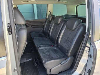 Volkswagen Sharan 2.0TDI 103kw DSG Bixenon Webasto Navi - 17