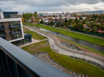 Nadštandardný 2-izbový byt blízko centra - 17