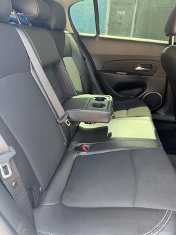 Chevrolet Cruze 2.0 VCDi LTZ - 17