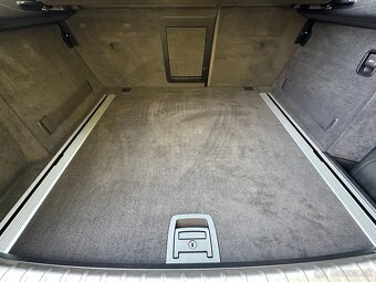 BMW X6 E71 INDIVIDUAL 35D/210kW r.v. 2009 - 17