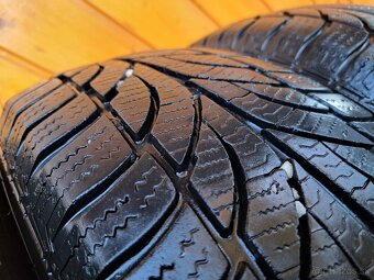 Zimné pneu Goodyear/Paxaro 195/65 R15 - 17