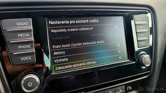 Škoda Octavia Combi SCOUT2.0 TDI DSG 4x4 - 17