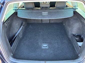 Volkswagen Passat Variant B7 2.0 TDI 103kw - 17