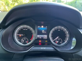 Škoda octavia combi 2.0tdi dsg STYLE - 17