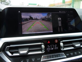 BMW Rad 3 Touring 320d xDrive 140kW 8st.automat ťažné,koža,k - 17