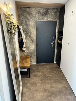 Prenájom - Nadštandardne zariadený 3 izbovy byt s loggiou - 17