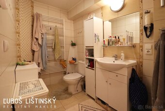 ZNÍŽENA CENA Rodinného domu na Velickom námestí, Poprad - 17