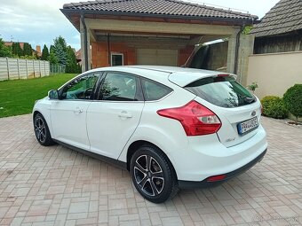 FORD FOCUS HATCHBACK  2.0TDCi  AUTOMAT KUPENE v SR - 17