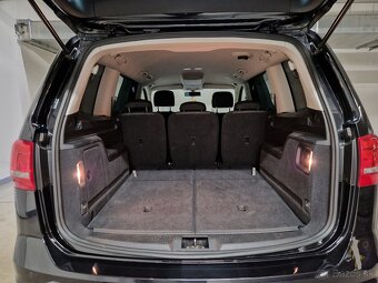 VW Sharan 2,0 TDI 103kW 7 miestny Vyservisovaný - 17