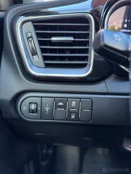 KIA Ceed SW 1.4 TGDi Gold 69.100km - 17