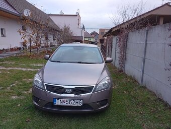 Kia Ceed 1.6 benzin 2011 - 17