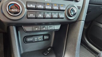 Kia Sportage 1.7 CRDi 2WD Gold SK  LED KAMERA NAVI - 17