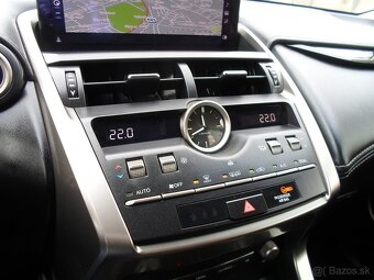 Lexus NX 300h automat,koža,kamera,navi,LED - 17