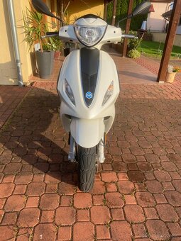 Predám skúter Piaggio Fly 50 4T - 17