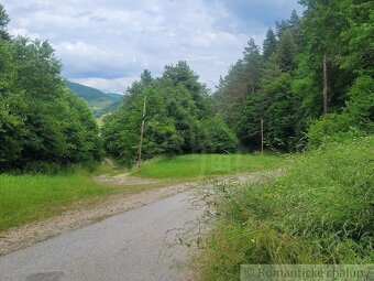 Rekreačný pozemok pri lese s krásnym výhľadom nad obcou Zá - 17