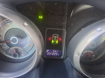 Predám Mitsubishi Pajero - 17