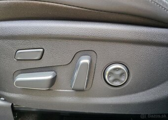 Hyundai Santa Fe 2.2-PREMIUM-TAŽNÉ 2,5t-7 MÍST - 17