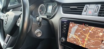 Škoda Octavia 3 Combi 2.0 TDI 110 kW DSG Laurin & Klement - 17