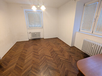 Prenájom 2 izbový, blízko Centra, Zimná, rekonšt nezariadený - 17