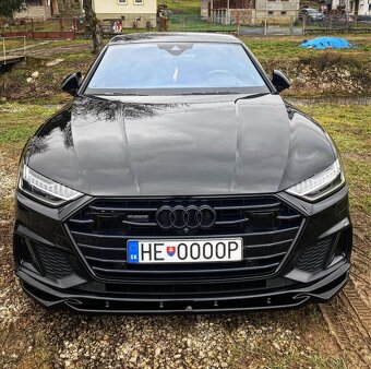 AUDI DRZIAK NA LOGO ZNAK DO PREDNEJ MASKY - 17