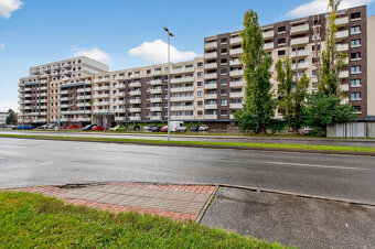 Na predaj moderný 2-izbový byt s garážovým státím - 17