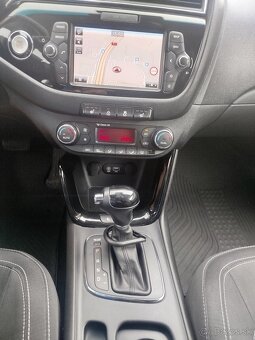 Kia ceed sw - 17
