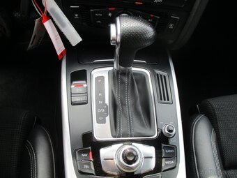 AUDI A4 3,0TDi 180kW Quattro S-tronic S-line 2015 DPH - 17