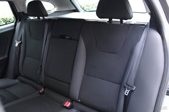 Volvo V60 2.0 D4 Kinetic - 17
