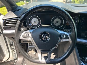 Touareg 3.0 V6, 286k R-Line - 17