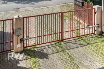 RODINNÉ BÝVANIE - 3 izb. 71 m2 - 2x BALKÓN - PARKING - Prieh - 17